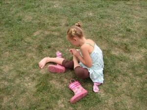 stinky-feet pink raint boots