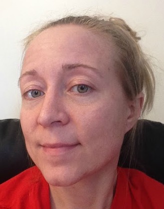 Jen without makeup.