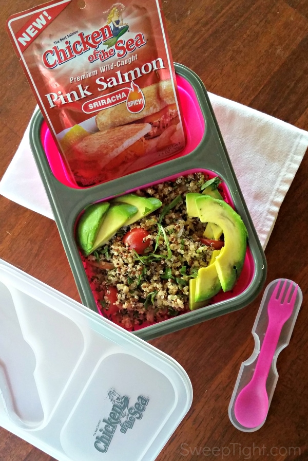 This easy salmon salad recipe is perfect for clean eating on the go. Makes a perfect and satisfying lunch. #PinkUpYourLunch #nationalsalmonday #ad