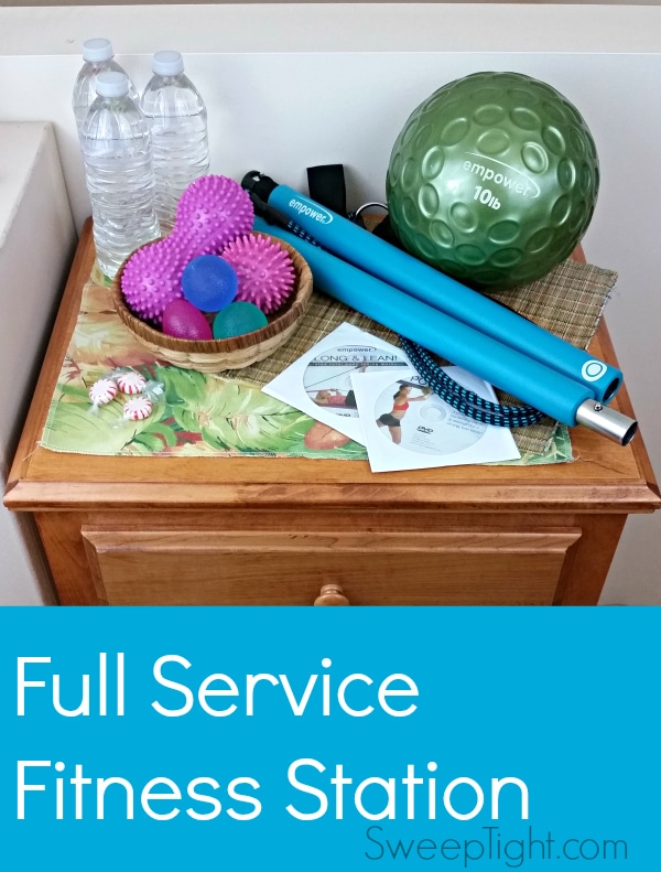 Set up a fitness station for easy workouts for home or office #funfitness