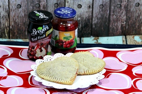 Mini Heart Pies Recipe with Cherry Filling