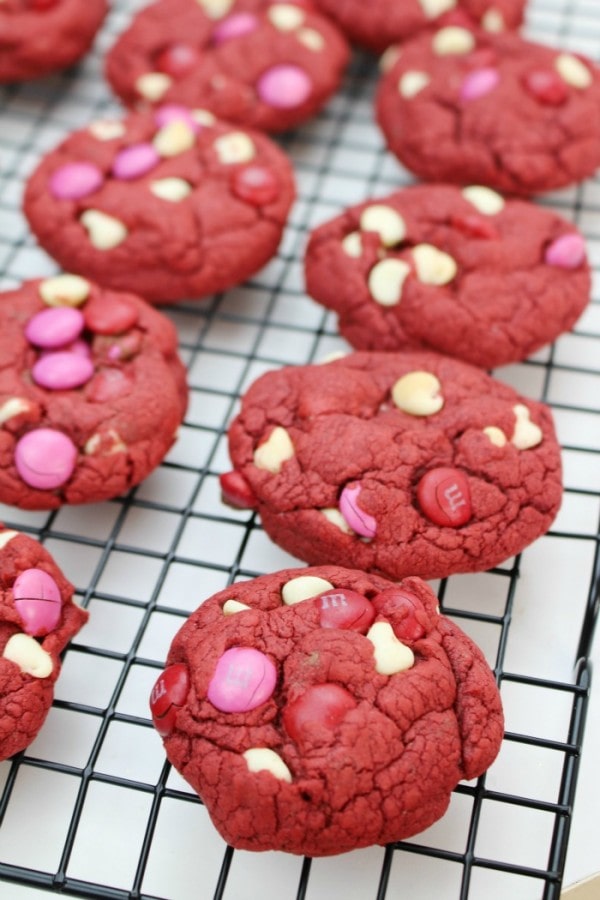 Easy Red Velvet Cookies Recipe - Valentine's Day Cookies