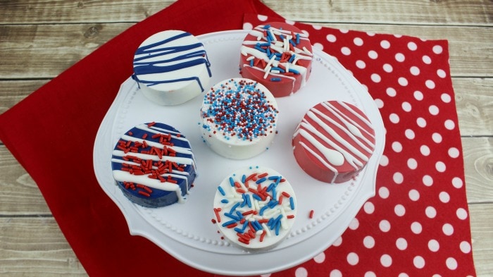 Patriotic Chocolate Covered Oreos Recipe