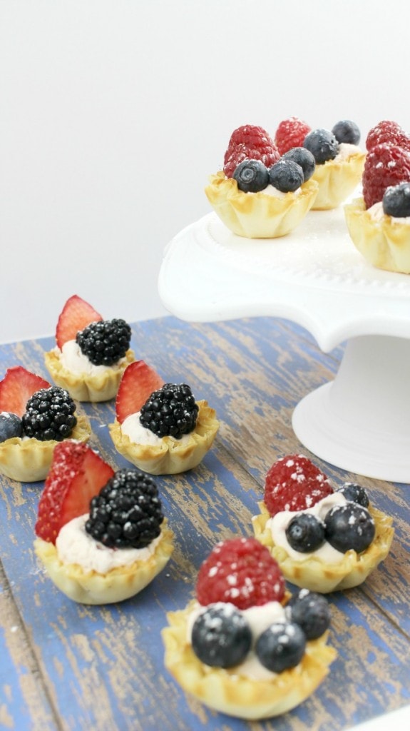 Easy Mini Fruit Tart Recipe - 4th of July Party Food