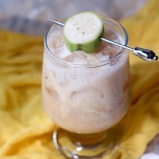 Easy Banana RumChata Cocktail Recipe