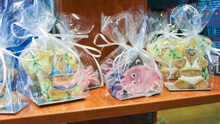 Baked dog cookies with human grade ingredients. So, you could share with your dog if you wanted to.