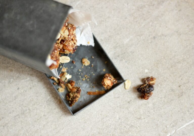 Easy Homemade Granola Recipe from my aunt's mom from 1969. So good! Granola Recipe Homemade