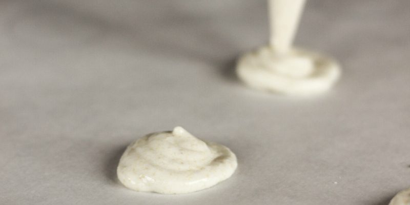 Coconut French Macaron