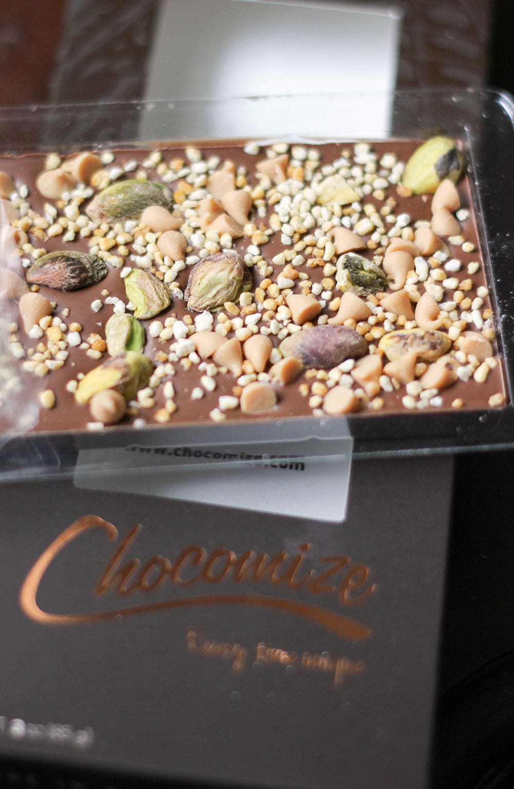 Rice Crispy, Cocoa Nibs and Roasted Pistachio Chocomize Milk Chocolate Bar