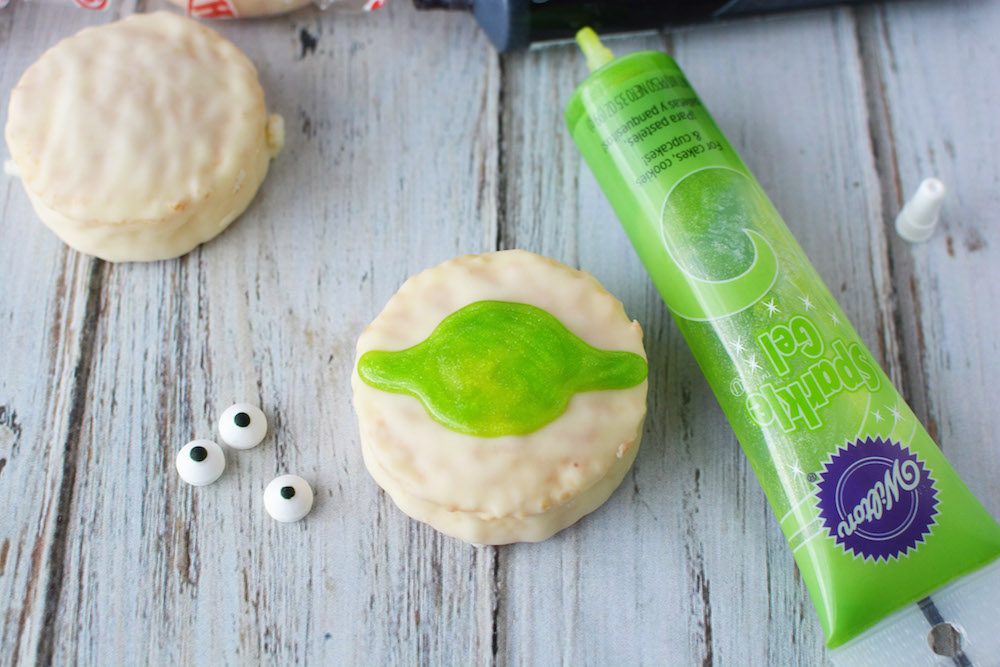 Star Wars themed treats