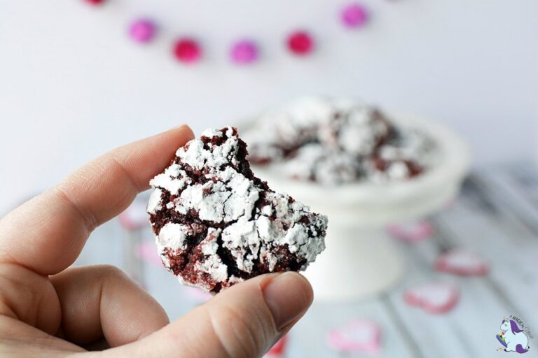 Red Velvet Crinkle Cookie Recipe - Only 4 Ingredients