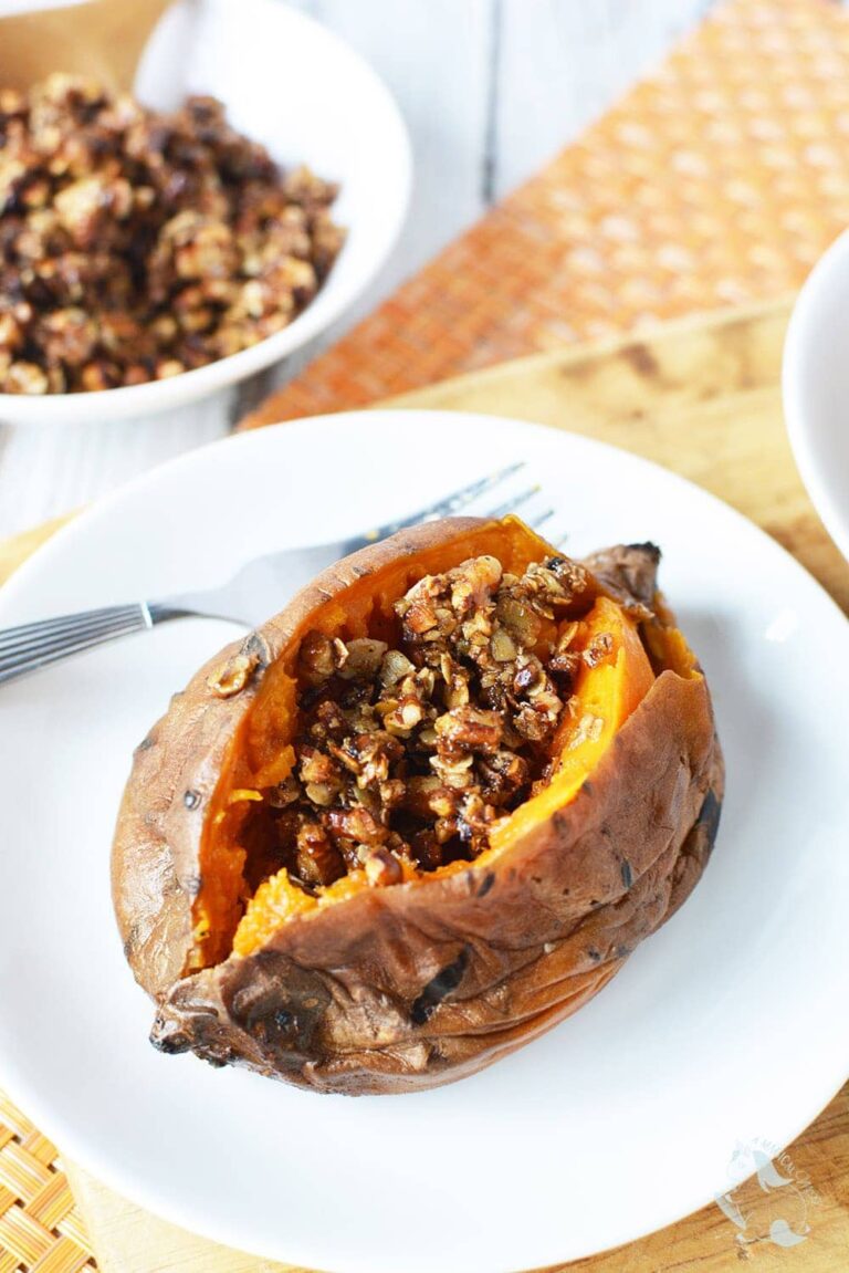 Slow Cooker Sweet Potatoes with Maple Pecan Topping Recipe