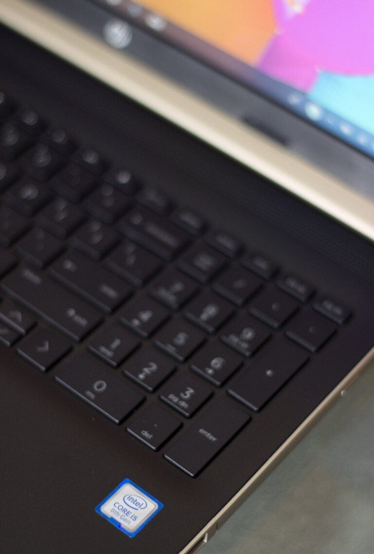 HP Laptop keyboard with Intel logo