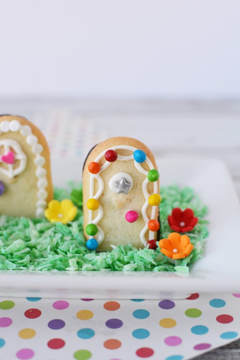 Adorable Fairy Door Cookies