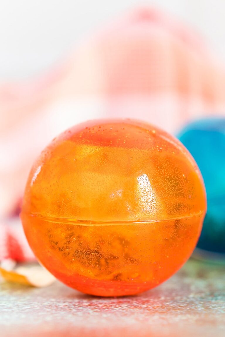 Orange and blue hot tea drops.
