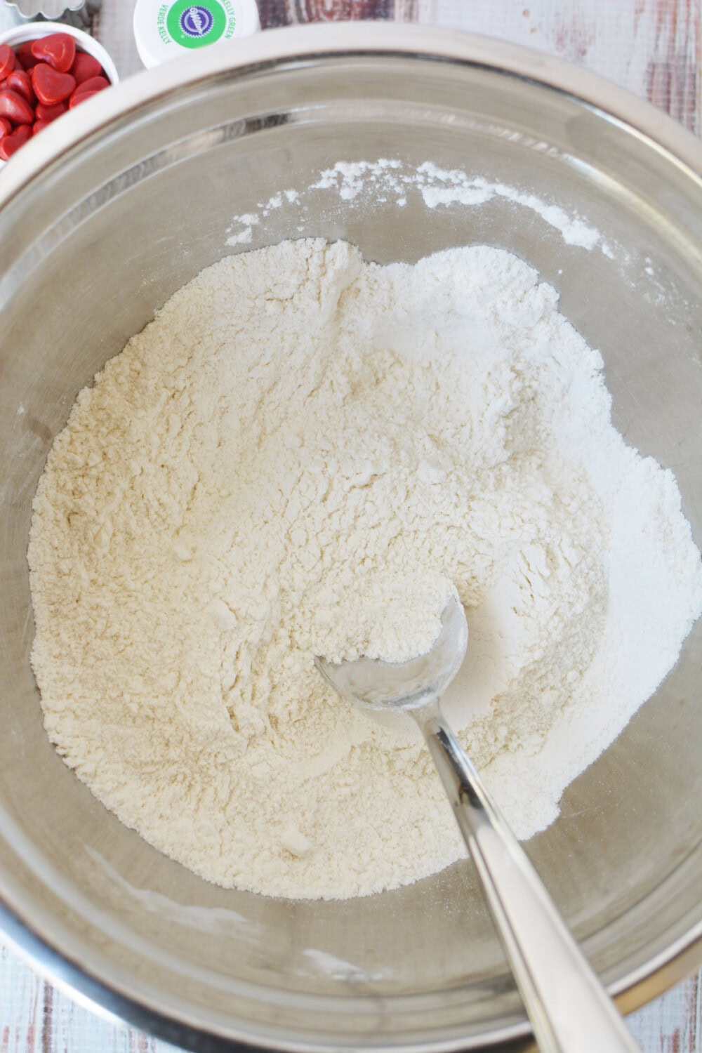 Bowl of mixed flour and sugar.
