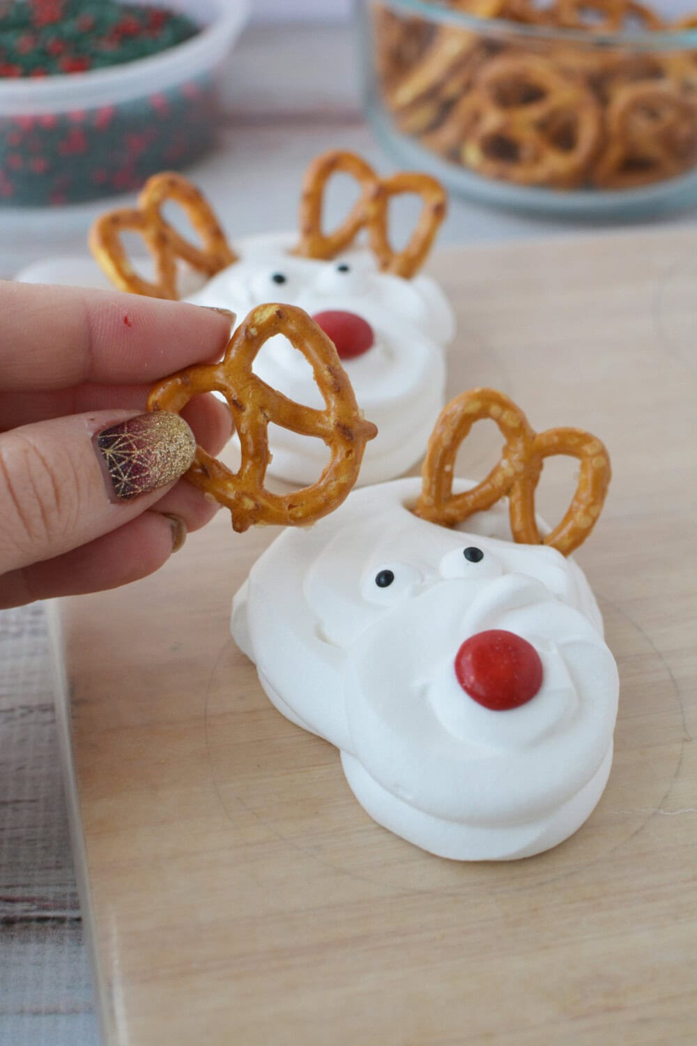 Adding pretzels for antlers