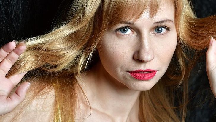 5 Hairstyles That Add Fullness and 5 That Slim the Face, According to Top Hairstylists