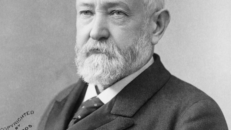 9 Historical Figures Who Struggled With Unusual Phobias, Historians Reveal