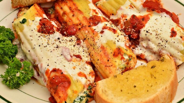 10 Restaurant-Level Dinners Under $10, According to Chefs