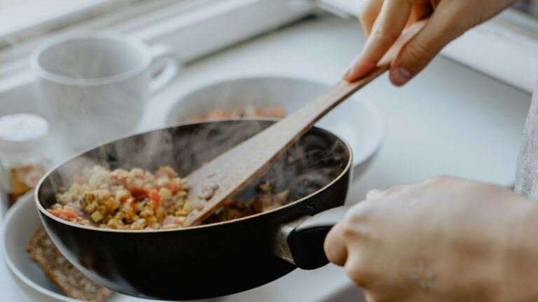 What Grandma's Old Recipes Can Still Teach Us, Study Finds