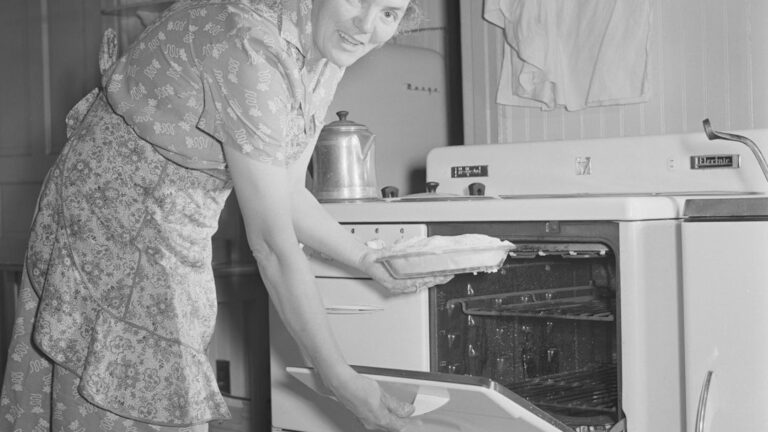Why the Casserole Was Once a Symbol of Family Status, Data Reveals