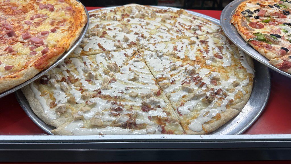 10 American Dishes That Confuse Foreigners, Survey Reveals