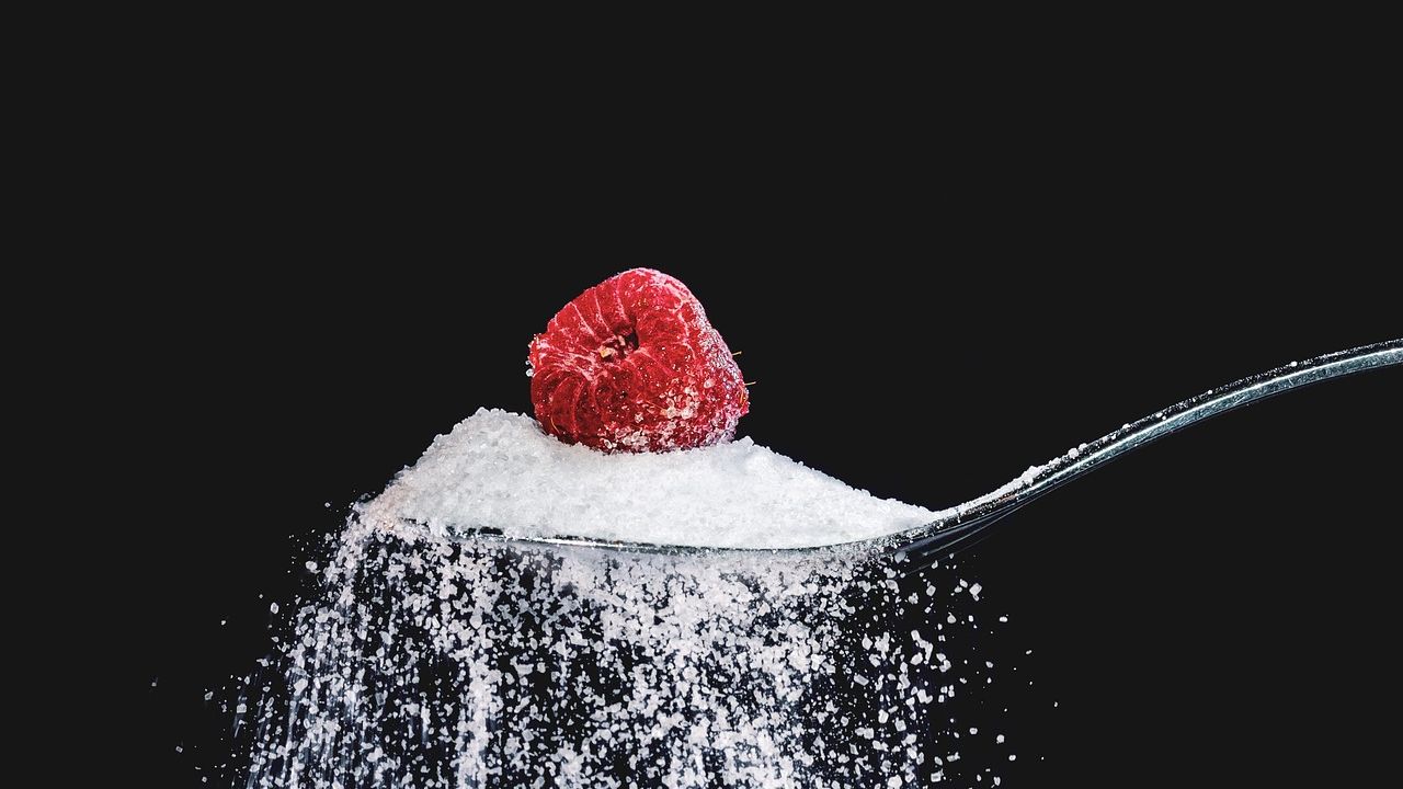5 Nations That Consume the Most Sugar - and 4 with the Least, Data Shows