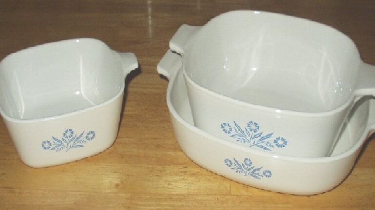 8 Vintage Kitchen Items from Grandma's Home Now Worth a Fortune, Report Finds