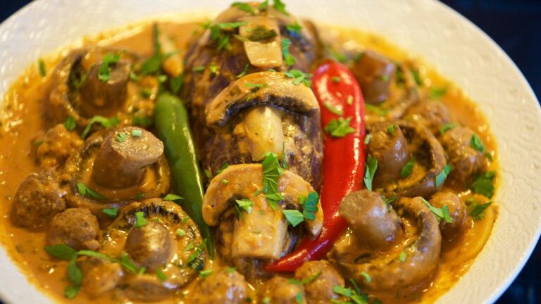 7 Foods That Turn Harmful When Reheated - Yet Families Still Do It