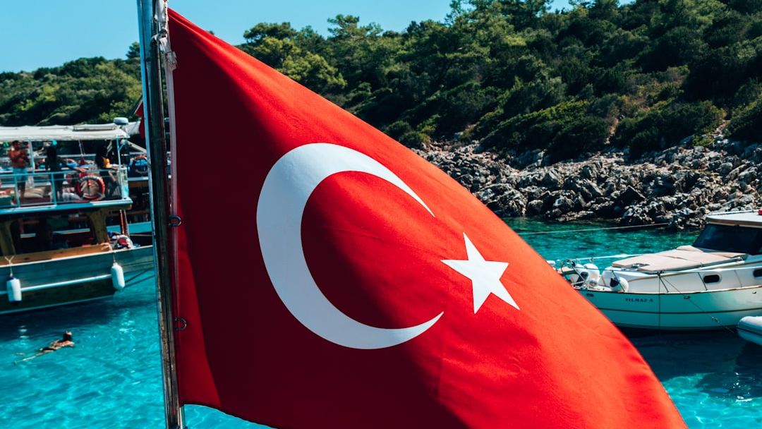 5 Countries Where Tourist Scams Are Evolving, Safety Data Shows