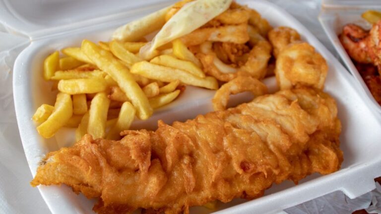 Gone but Not Forgotten: 10 Fast-Food Chains That Have Vanished Over Time
