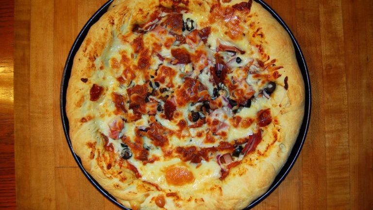 12 Low-Cost Dinners Chefs Say Quietly Became Popular in the '90s