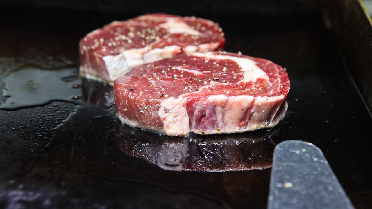5 Meat Cuts Butchers Tend to Keep for Themselves