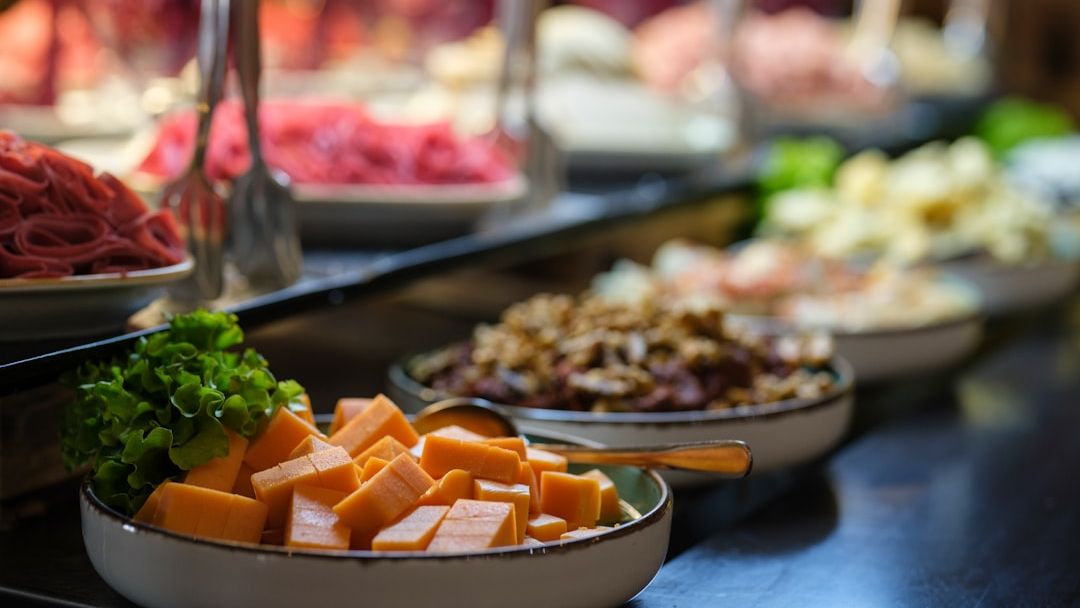 6 Buffet Details Restaurant Staff Say Diners Almost Never Notice