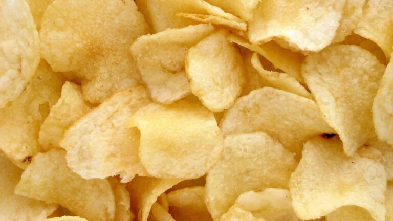 Lay's Updates Its Branding After Customers Didn't Realize the Chips Used Real Potatoes, Insiders Reveal