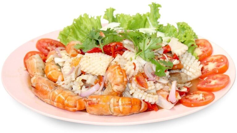 5 Countries Known for the Spiciest Traditional Dishes - and Those With Milder Flavors