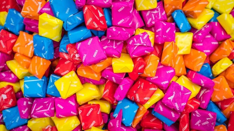 10 Prohibited Foods That Americans Continue to Eat Every Day