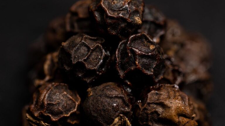 Chefs Share the One Spice 90% of Home Cooks Are Using Incorrectly