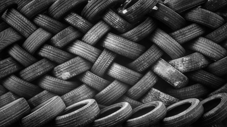 11 Common Garage Items That Simply Aren't Worth Holding Onto