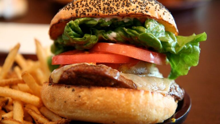 If You Grew Up in the '80s, These 3 Meals Were Likely on Your Dinner Table