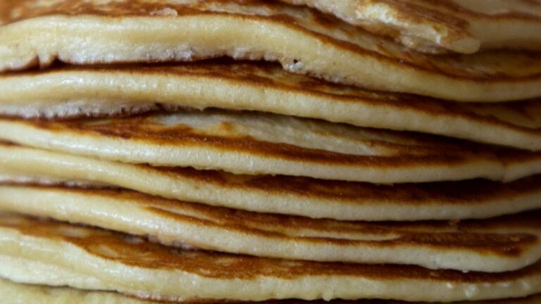 4 Classic American Breakfast Foods Disappearing From Diners