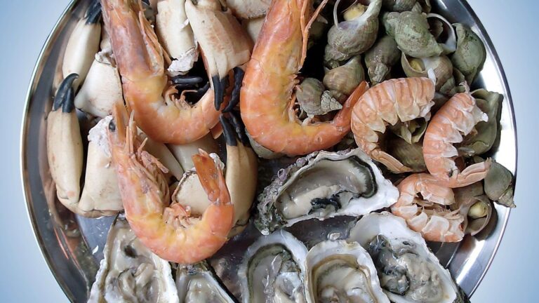 6 Restaurant Dishes Chefs Admit They'd Never Order