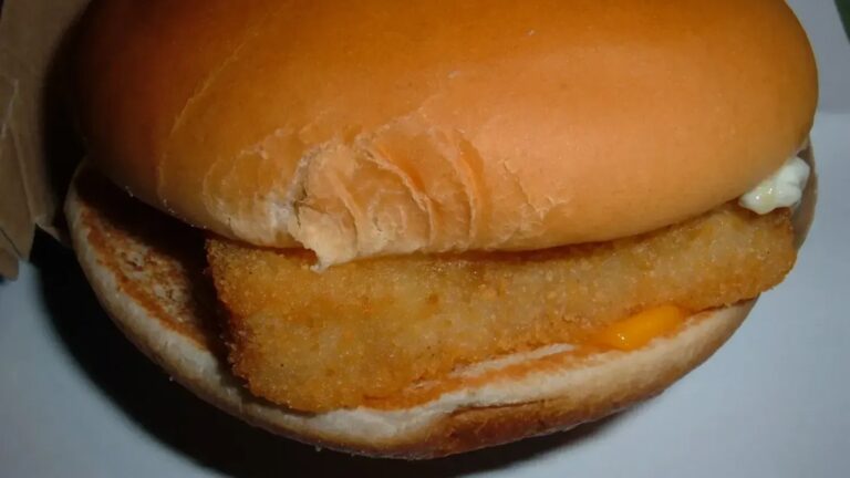 The Simple Trick to Getting a Fresh Filet-O-Fish at McDonald's