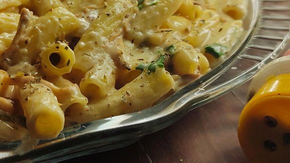 Stop Boiling Pasta in Plain Water - This Simple Trick Changes Everything