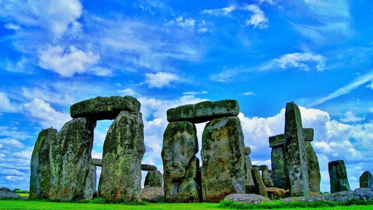 The 10 Most Disliked Tourist Attractions Worldwide, According to Reviews
