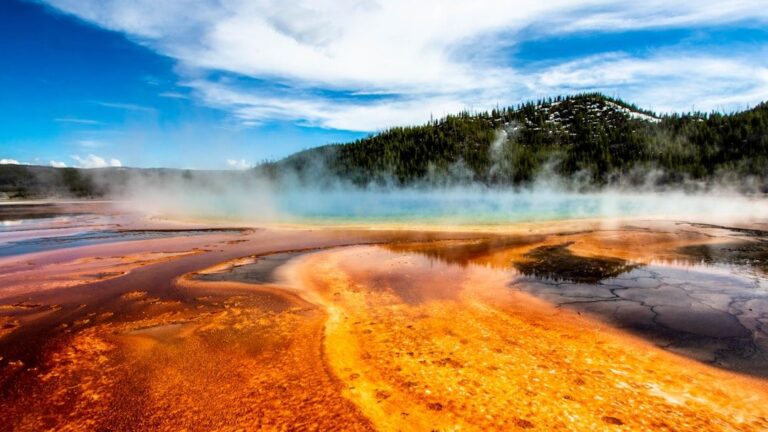 Americans Are Avoiding These 6 Iconic National Parks in 2026 - Here's Why