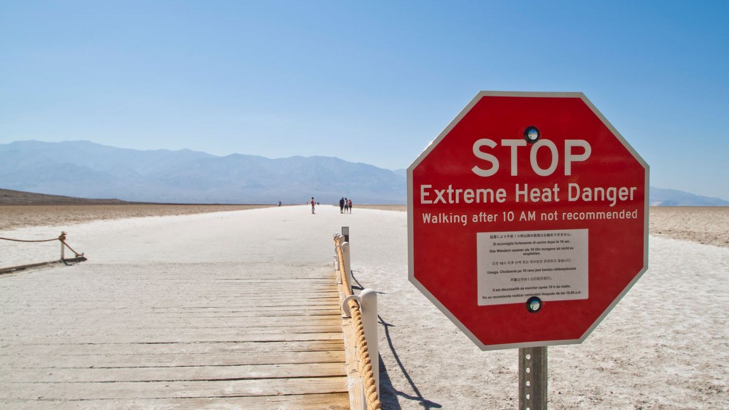 12 Tourist Destinations That Are Far More Dangerous Than They Seem