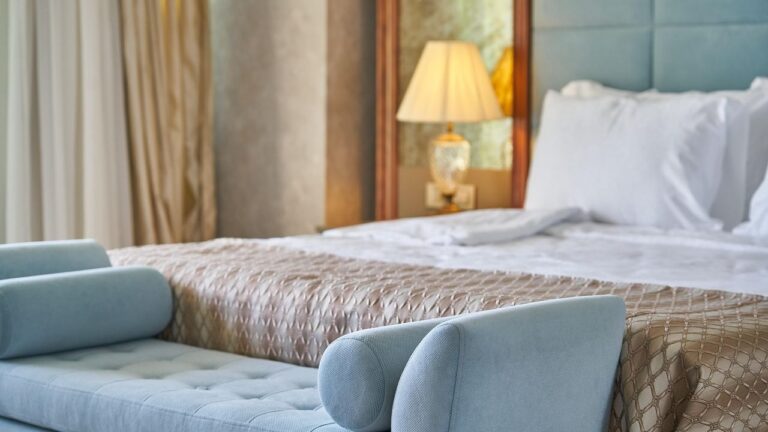 Hotel Blacklists Explained: 7 Small Mistakes That Can Get You Permanently Banned