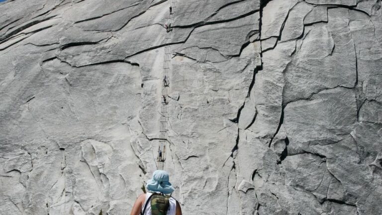 5 Tourist Spots That Are Far More Dangerous Than They Look